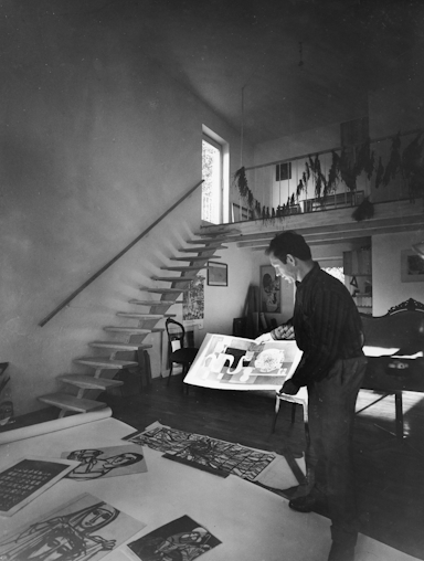 Erich Schickling in seinem Atelier, 1962, © Sigrid Neubert